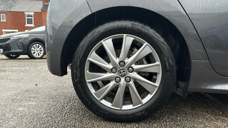 Toyota Yaris 1.5 Hybrid Icon 5dr CVT Hybrid Hatchback